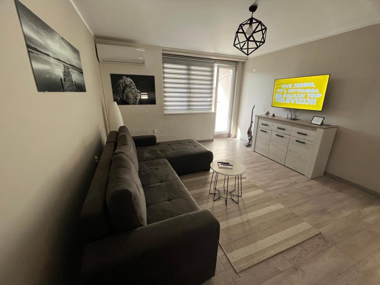 Apartman Petrov Donji Milanovac Zewnętrze zdjęcie