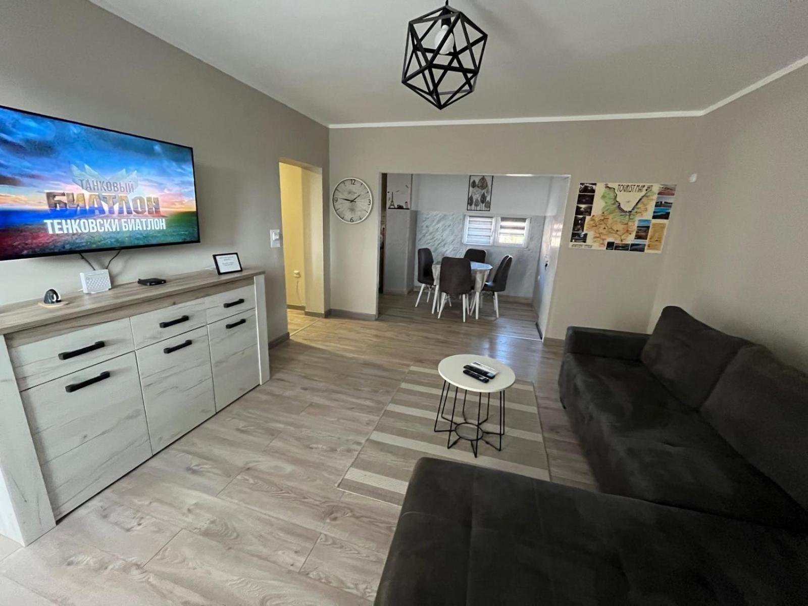 Apartman Petrov Donji Milanovac Zewnętrze zdjęcie